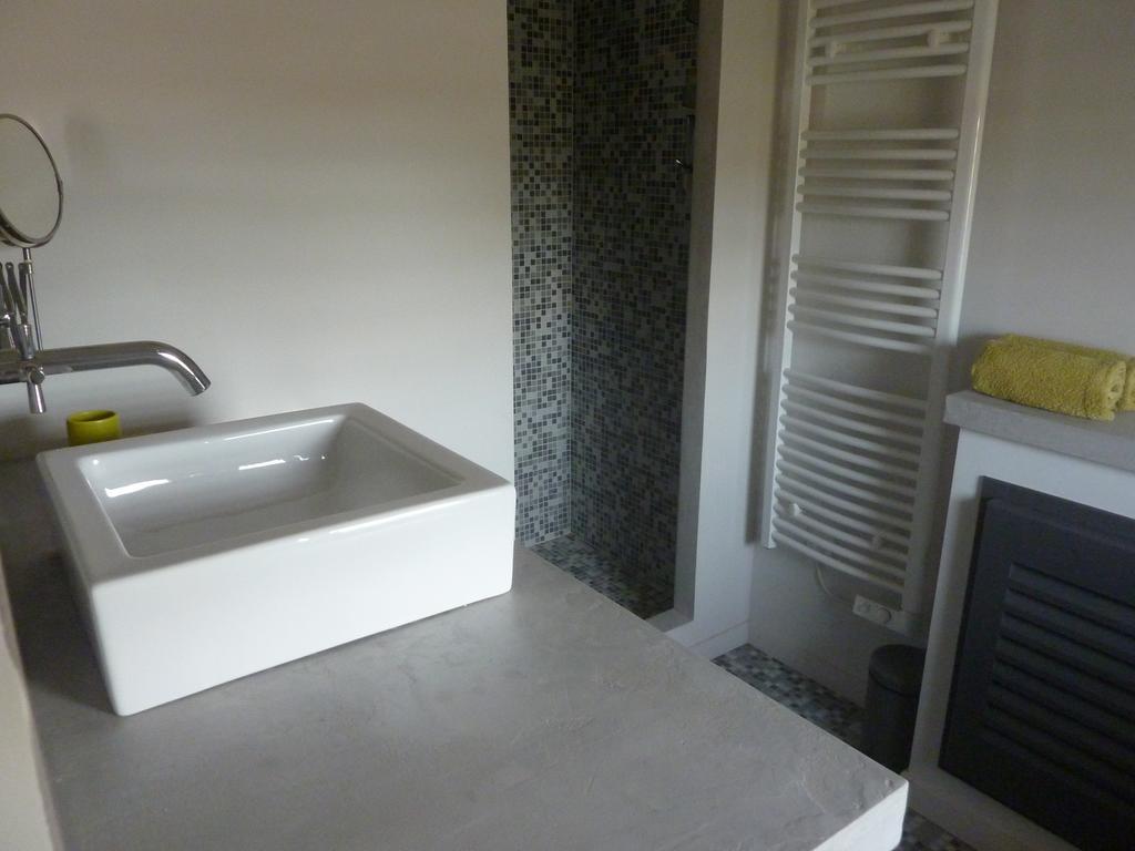 Le Carre Des Vignes Hotel Six-Fours-les-Plages Room photo